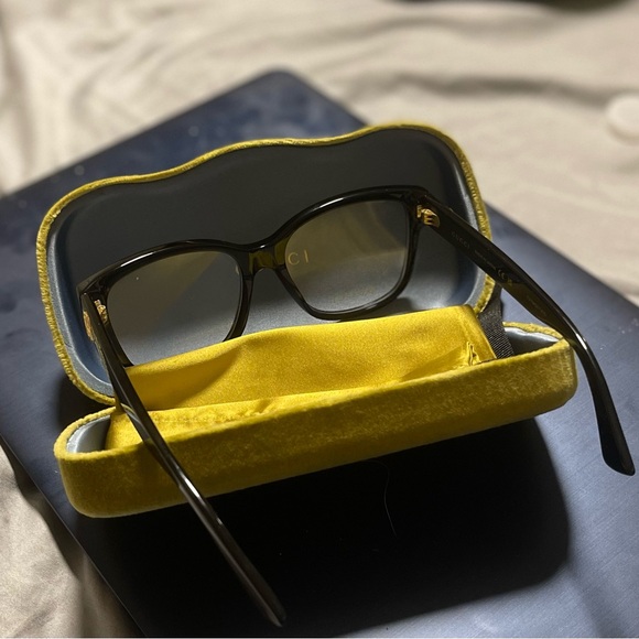 GUCCI Black Glasses. - Picture 4 of 4